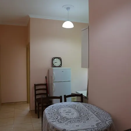 דירה Alfred's Place Vlorë